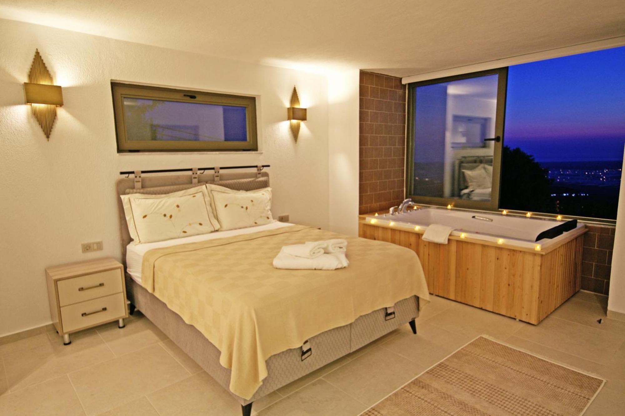 Villa With A Private Heated Pool, Jacuzzi, Overlooking Spectacular Views Of The Sea Kaş Zewnętrze zdjęcie